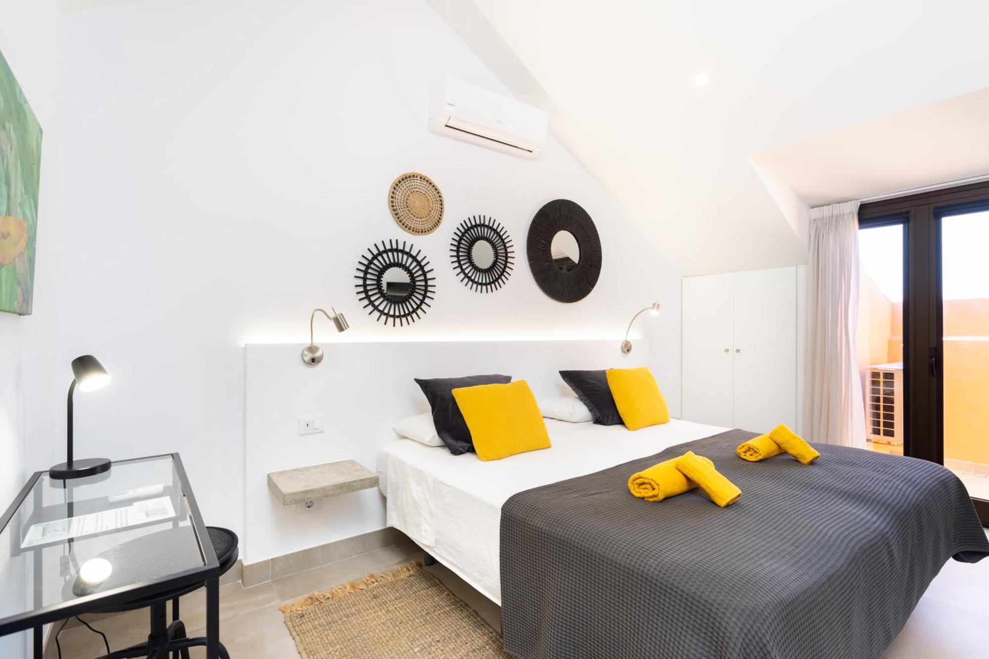 Home2Book Modern Design Seaview Apt, Pool&Terrace Playa de las Américas Buitenkant foto